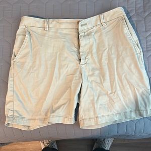 IZOD khaki shorts